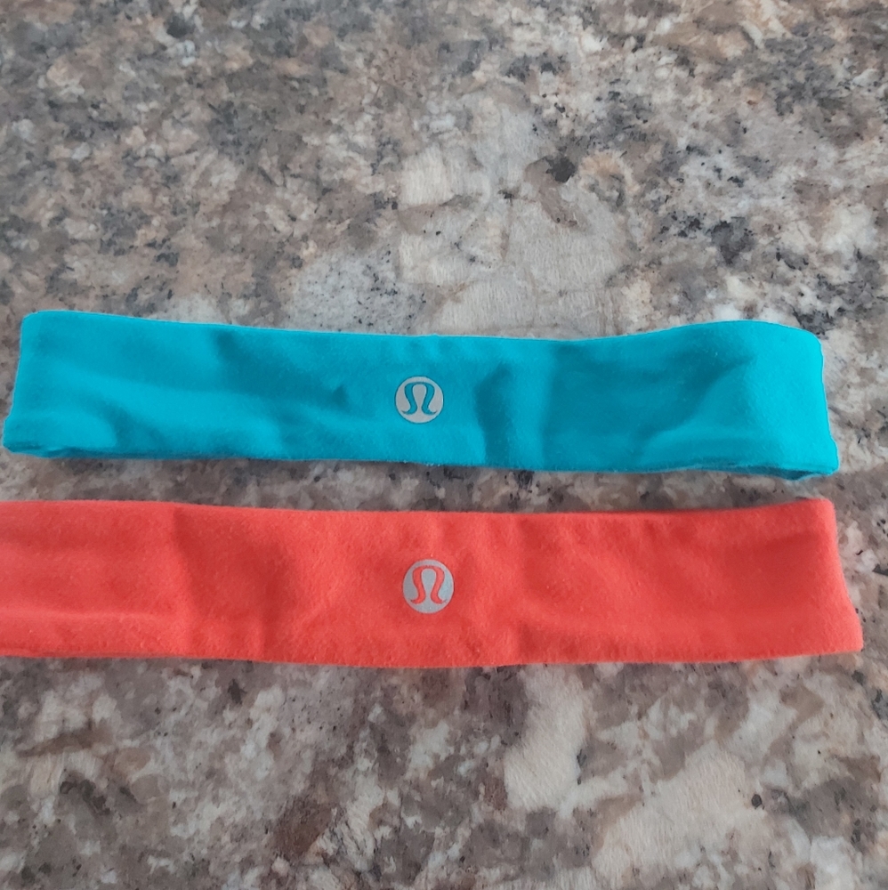 LULULEMON headband lot of 2